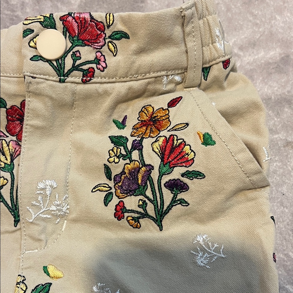 Kith RT: $95 Kids Floral Cargo Jeans - Multicolor on Tan size 4/5 - Picture 2 of 4